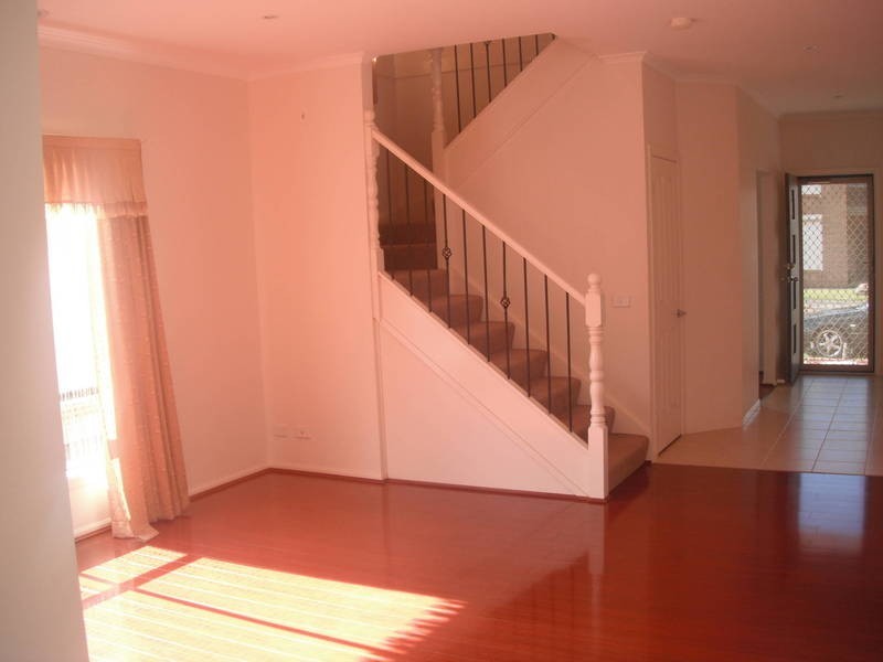 3 Cofton Street, Caroline Springs VIC 3023