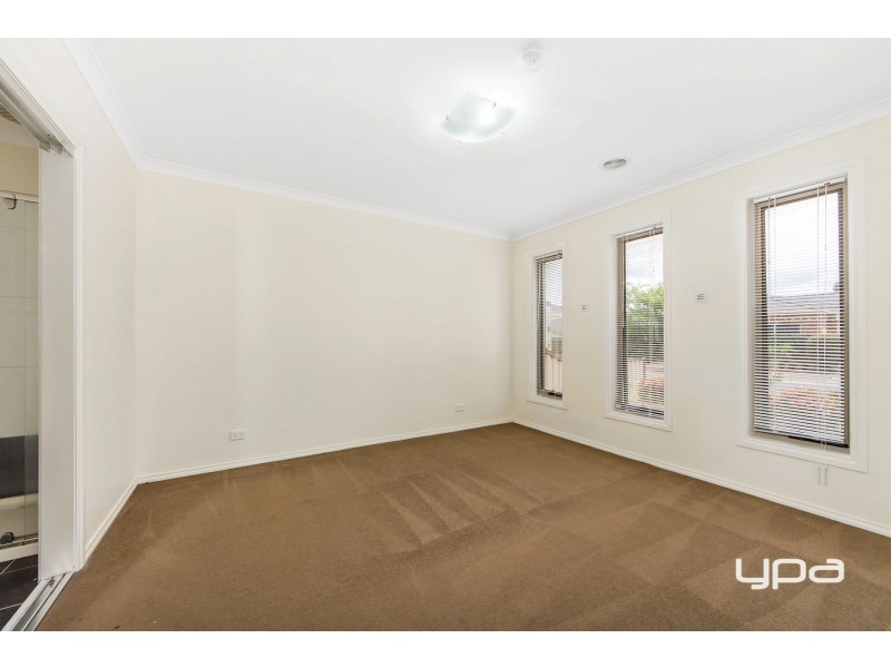 27 Cunningham Chase, Burnside Heights VIC 3023