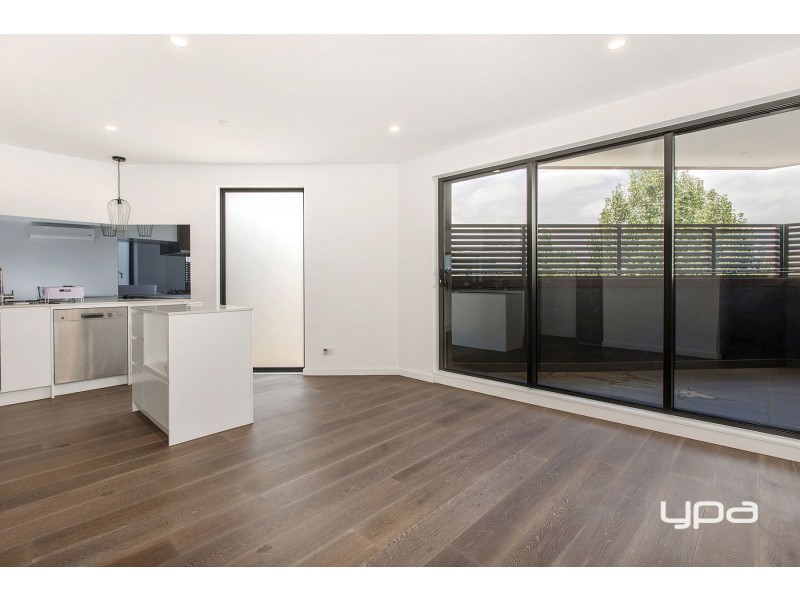104/184 The Esplanade, Caroline Springs VIC 3023