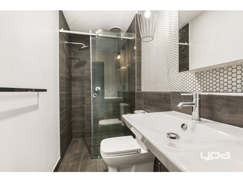 104/184 The Esplanade, Caroline Springs VIC 3023