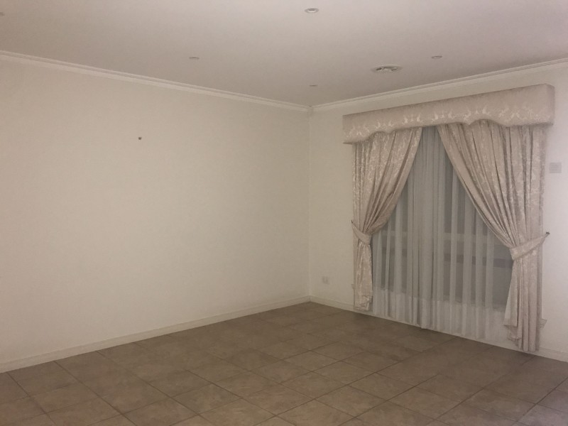 11 Diggers Place, Caroline Springs VIC 3023