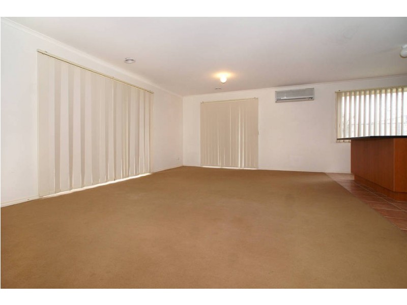 20 Lyons Ave, Burnside VIC 3023