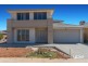 10 Gilderton Esplanade, Caroline Springs VIC 3023