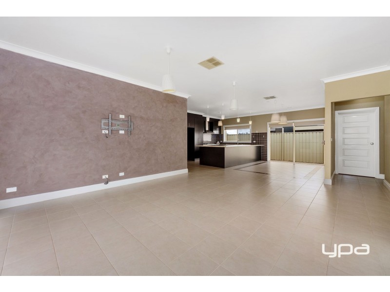 7 Sirius Way, Kurunjang VIC 3337