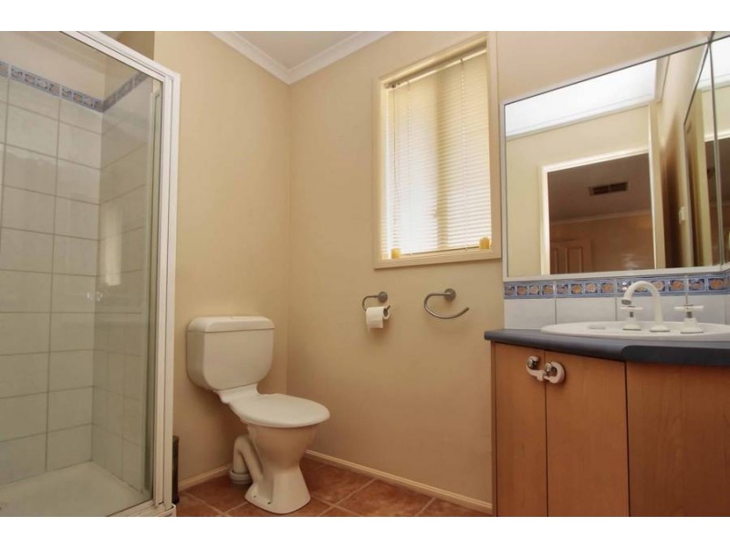 20 Millstream Way, Caroline Springs VIC 3023