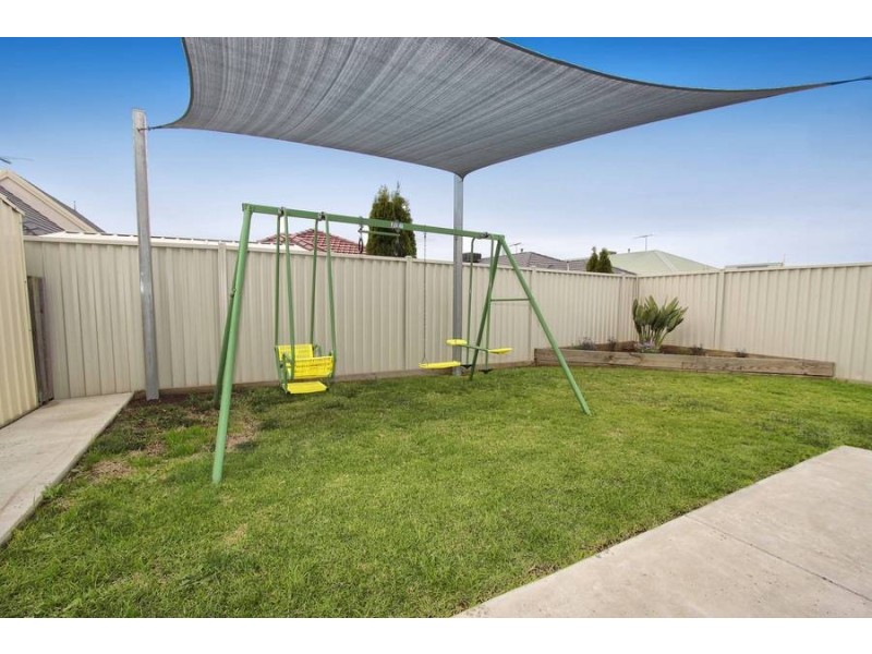 20 Millstream Way, Caroline Springs VIC 3023