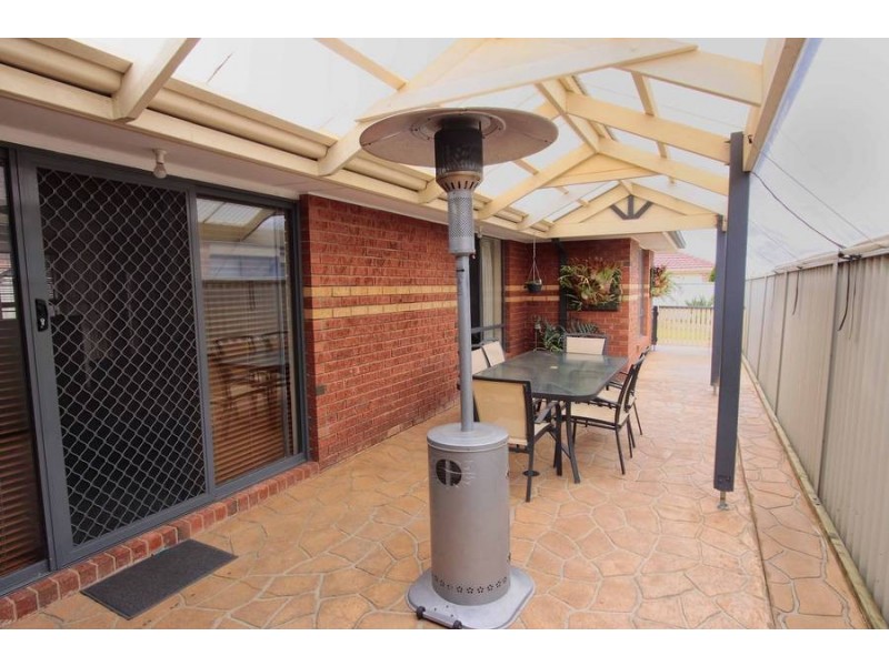 20 Millstream Way, Caroline Springs VIC 3023