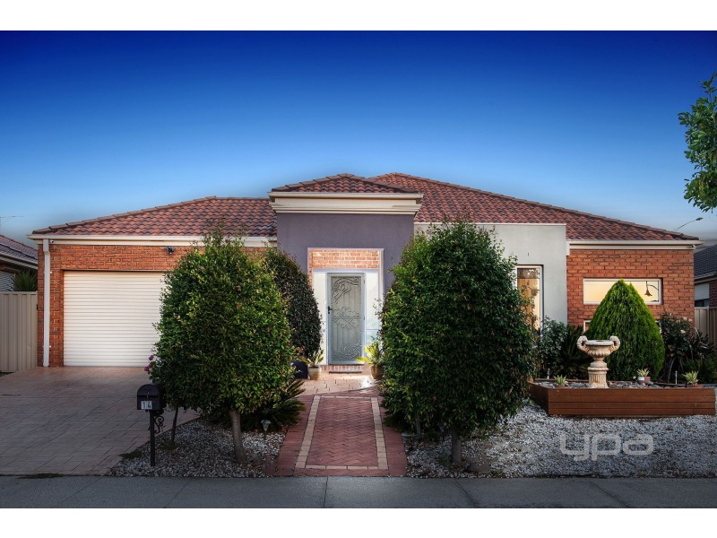 14 Hurlingham Place, Caroline Springs VIC 3023