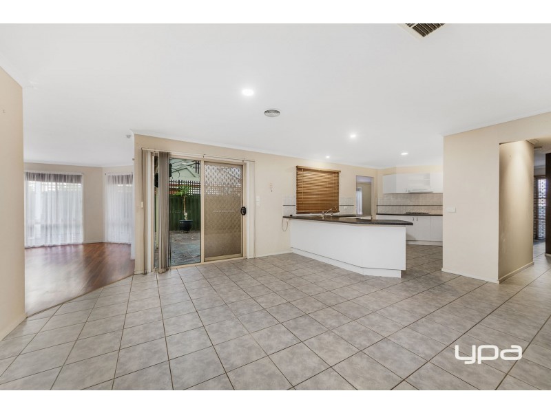 11 Elgin Close, Hillside VIC 3037