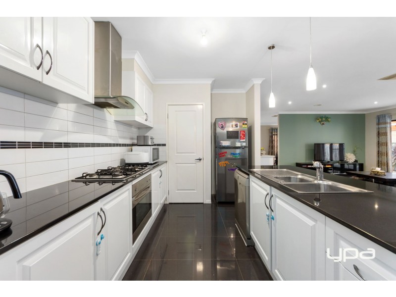 69 Arbour Boulevard, Burnside Heights VIC 3023