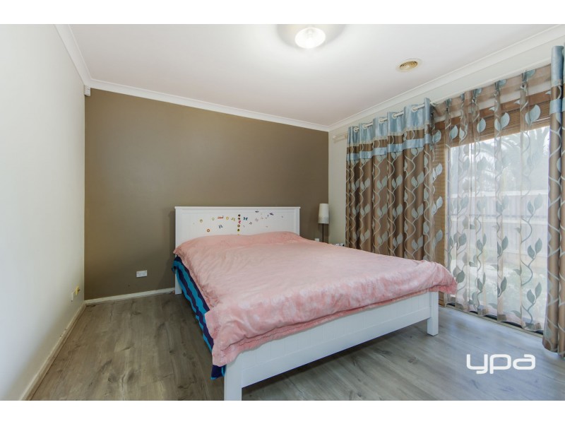 69 Arbour Boulevard, Burnside Heights VIC 3023