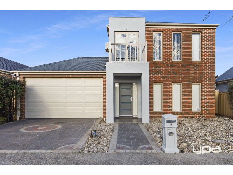 11 Wattle Park Street, Caroline Springs VIC 3023