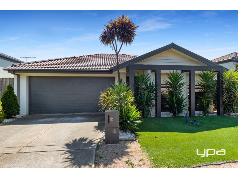 12 Regent Close, Burnside Heights VIC 3023