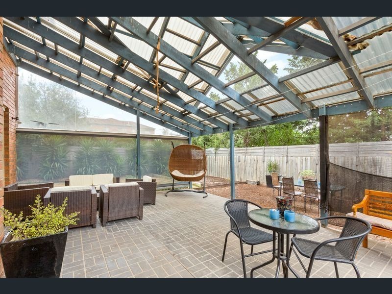 41 Kenswick Drive, Hillside VIC 3037