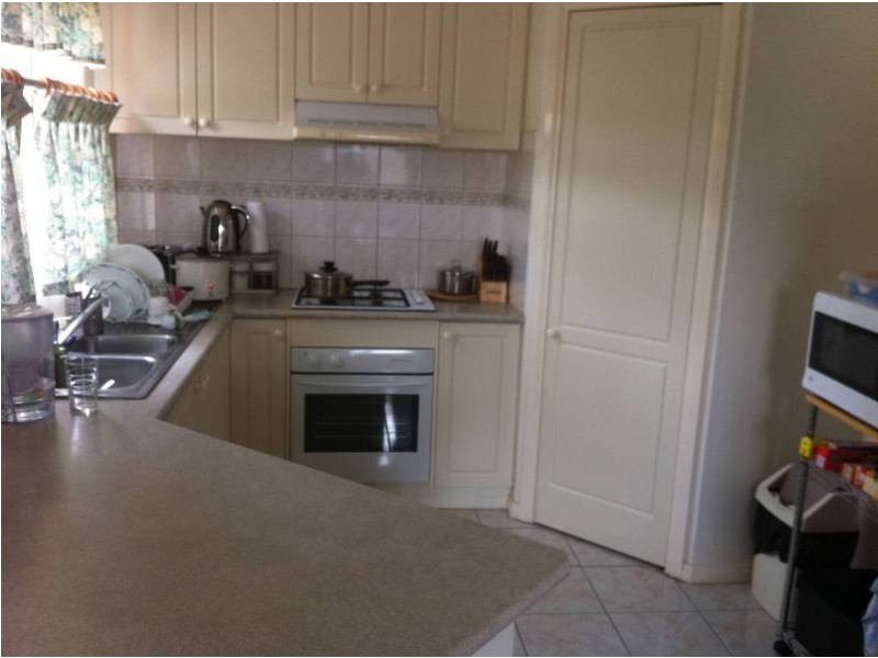 50 Hepburn Way, Caroline Springs VIC 3023