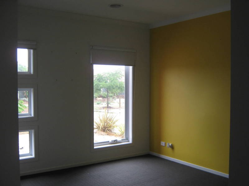 25 Viewbank Walk, Caroline Springs VIC 3023