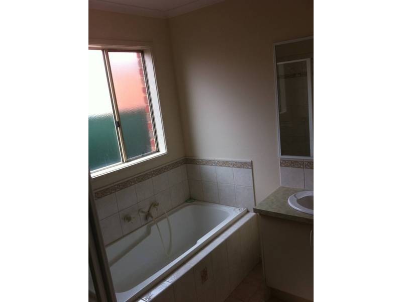 3 Grigorieva Ct, Burnside VIC 3023