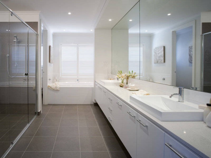 8 Lauriston Quay, Caroline Springs VIC 3023