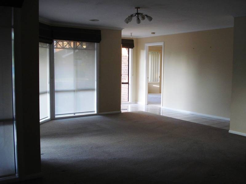 23 Daylesford Terrace, Caroline Springs VIC 3023