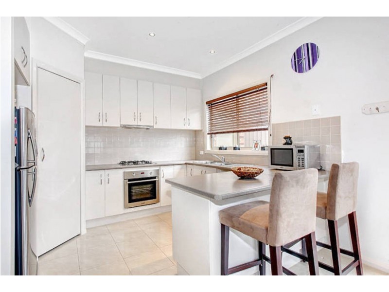 24 Inverell Street, Burnside Heights VIC 3023