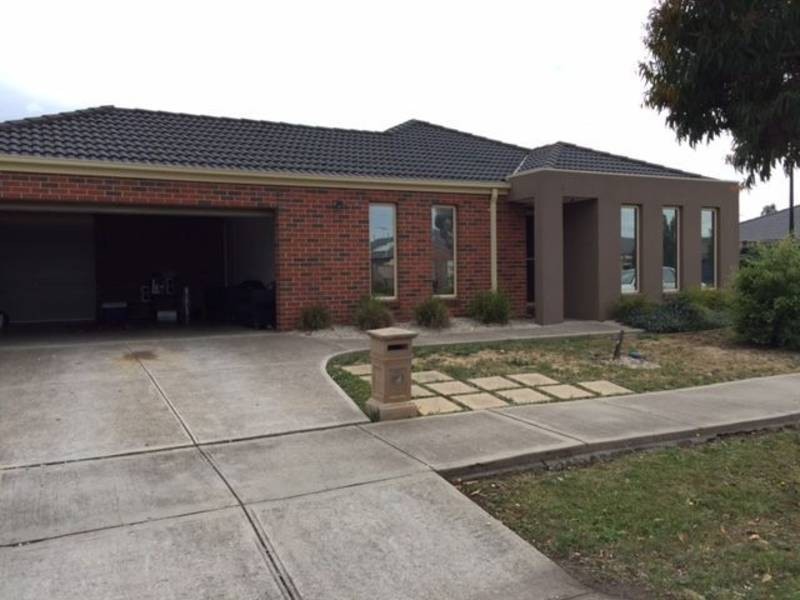 10 Burke Road, Burnside Heights VIC 3023