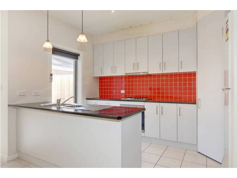 16 Langley Street, Ardeer VIC 3022