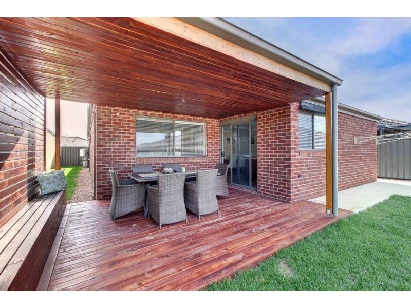 20 Peveril Avenue, Derrimut VIC 3030