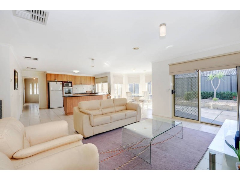 35 Kensington Circuit, Derrimut VIC 3030