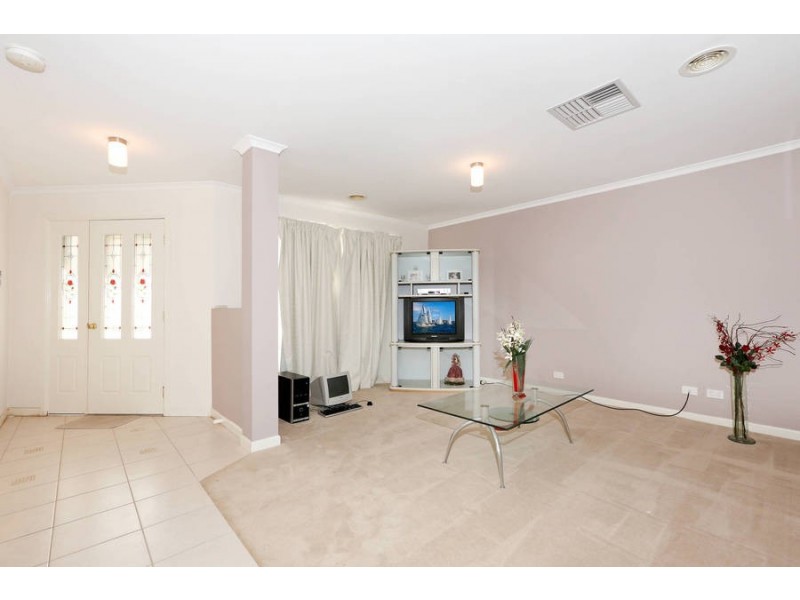 35 Kensington Circuit, Derrimut VIC 3030