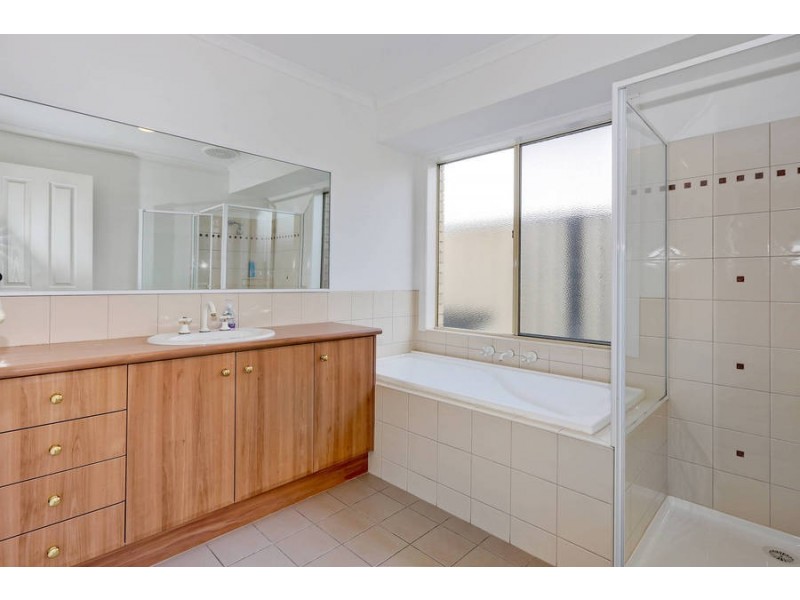 35 Kensington Circuit, Derrimut VIC 3030