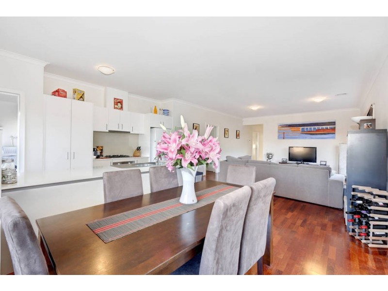 30 Pioneer Drive, Deer Park VIC 3023