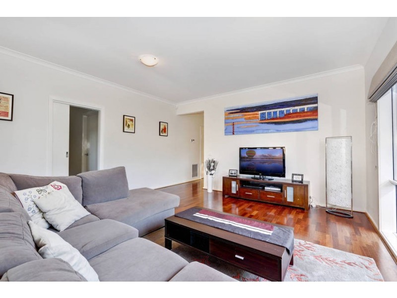 30 Pioneer Drive, Deer Park VIC 3023