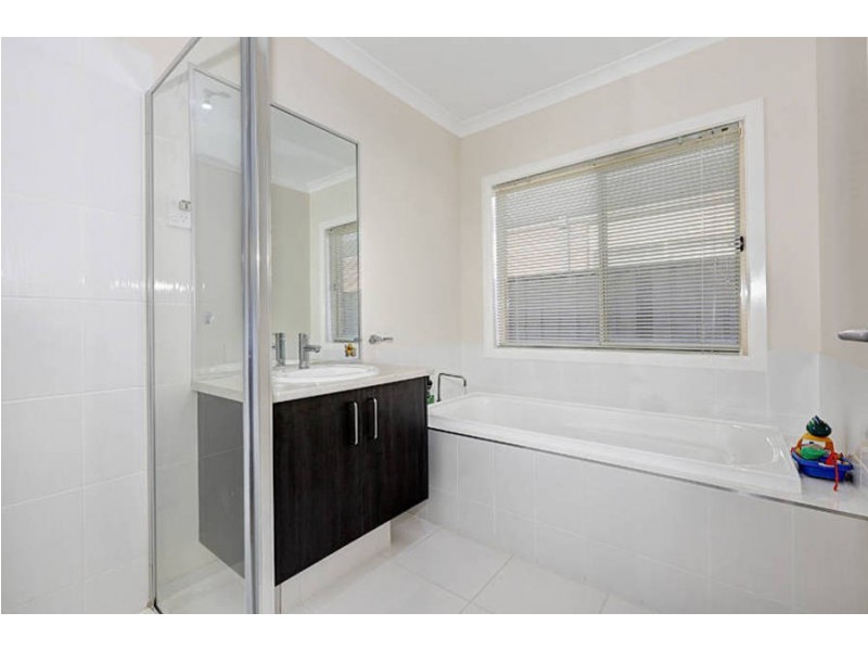 12 Walmer Road, Derrimut VIC 3030