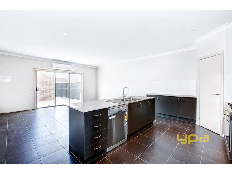 3 Meyers Lane, Caroline Springs VIC 3023