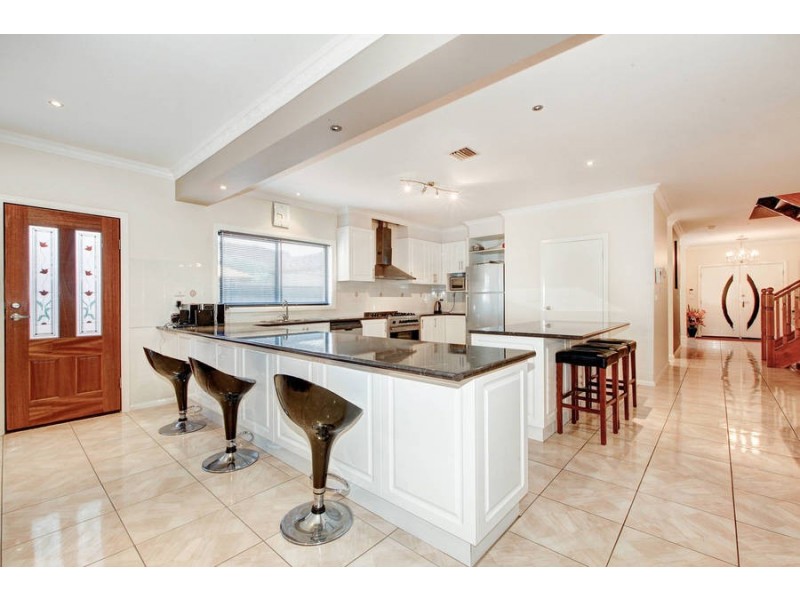 22 Scotney Crescent, Derrimut VIC 3030