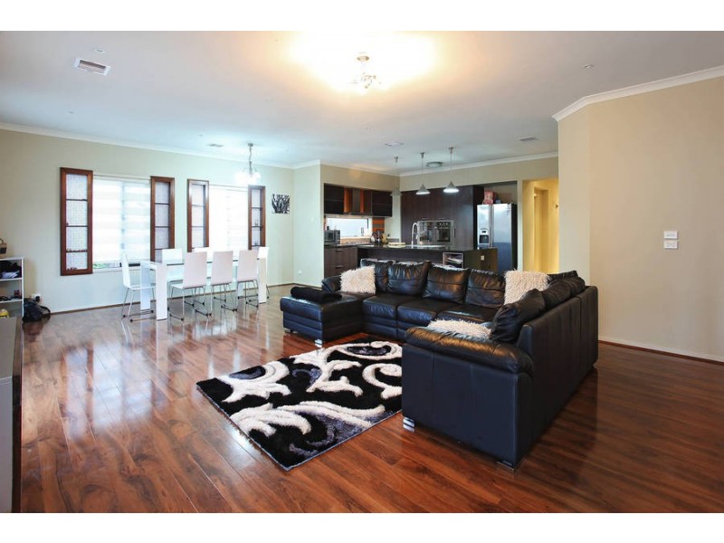 135 Arbour Boulevard, Burnside Heights VIC 3023