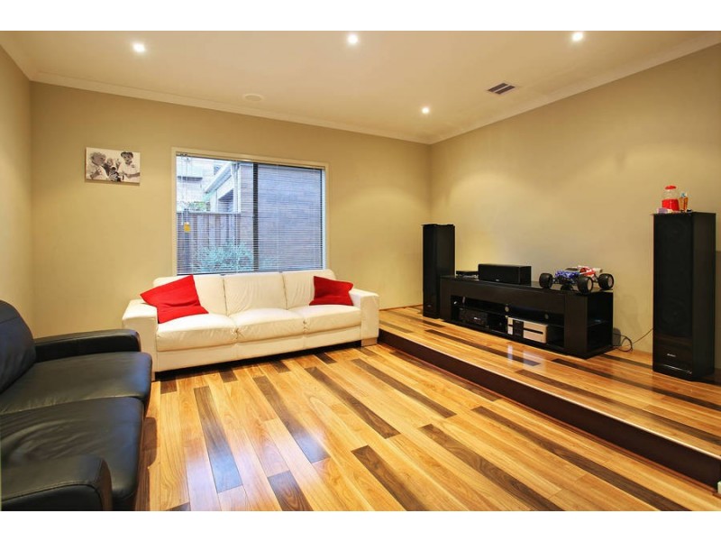 135 Arbour Boulevard, Burnside Heights VIC 3023