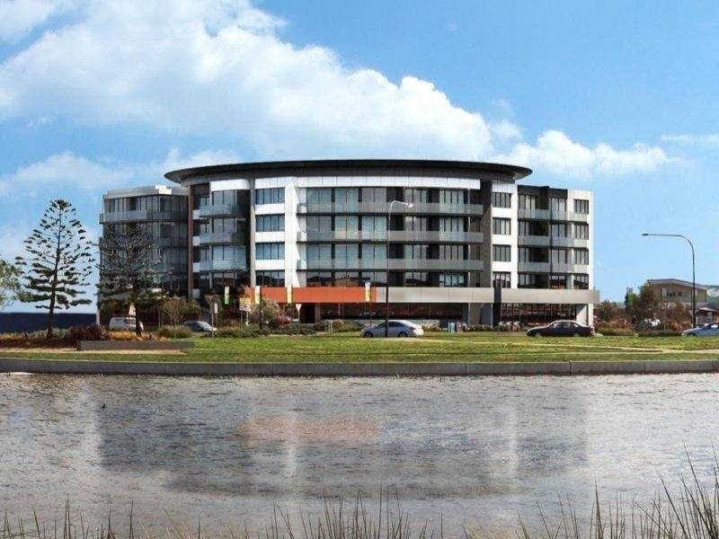 2/1 Woodward Way, Caroline Springs VIC 3023