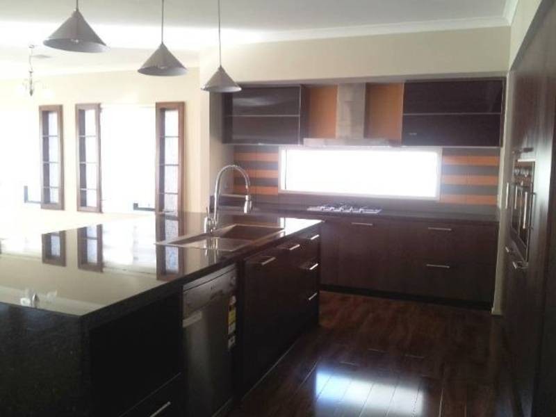 135 Arbour Boulevard, Burnside Heights VIC 3023