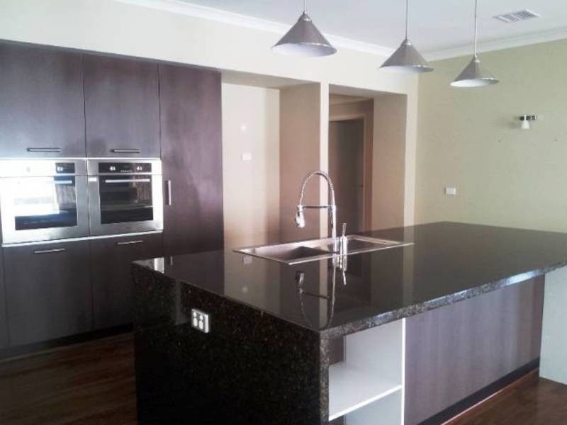 135 Arbour Boulevard, Burnside Heights VIC 3023