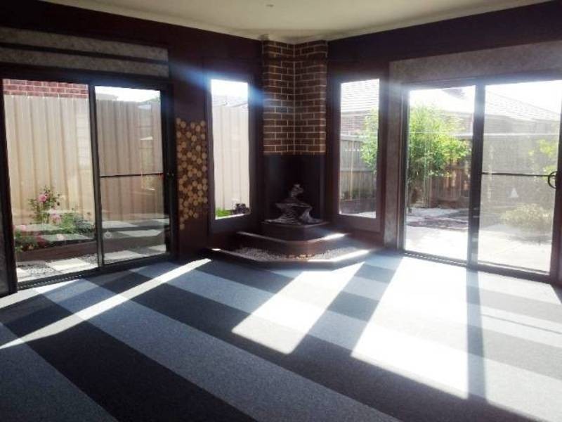 135 Arbour Boulevard, Burnside Heights VIC 3023