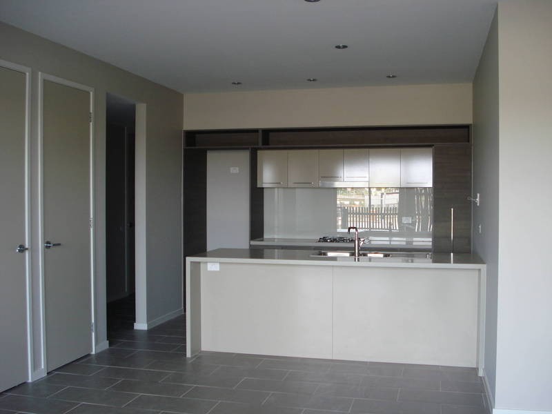 5/11 Monckton Place, Caroline Springs VIC 3023