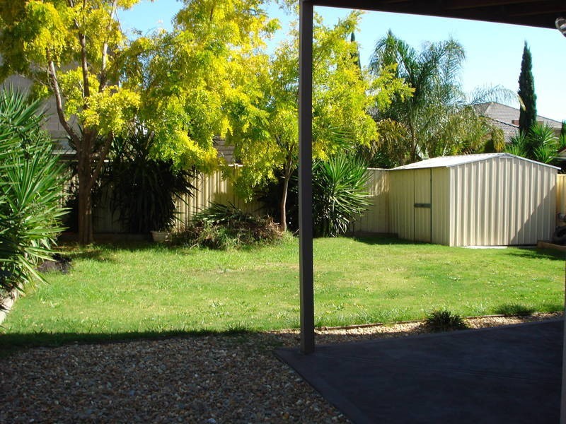 36 Greenstead Way, Cairnlea VIC 3023