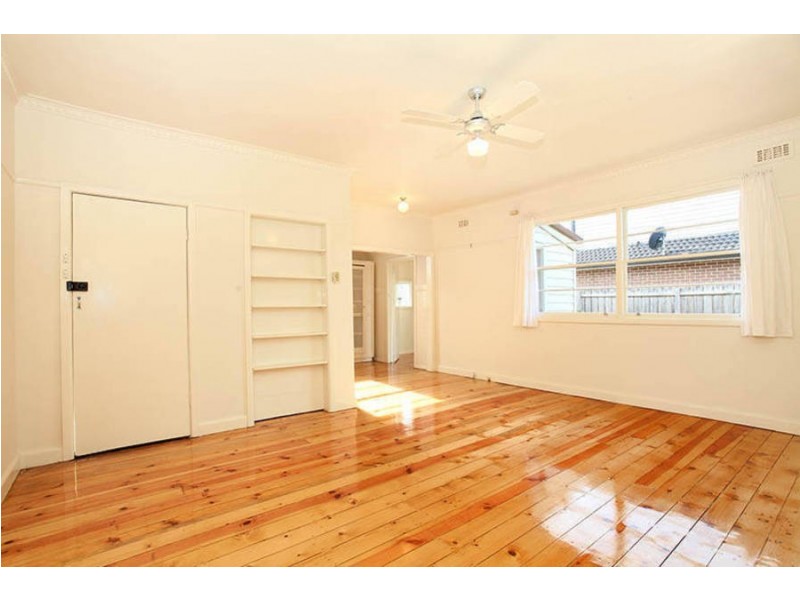 28 Kynoch Street, Deer Park VIC 3023