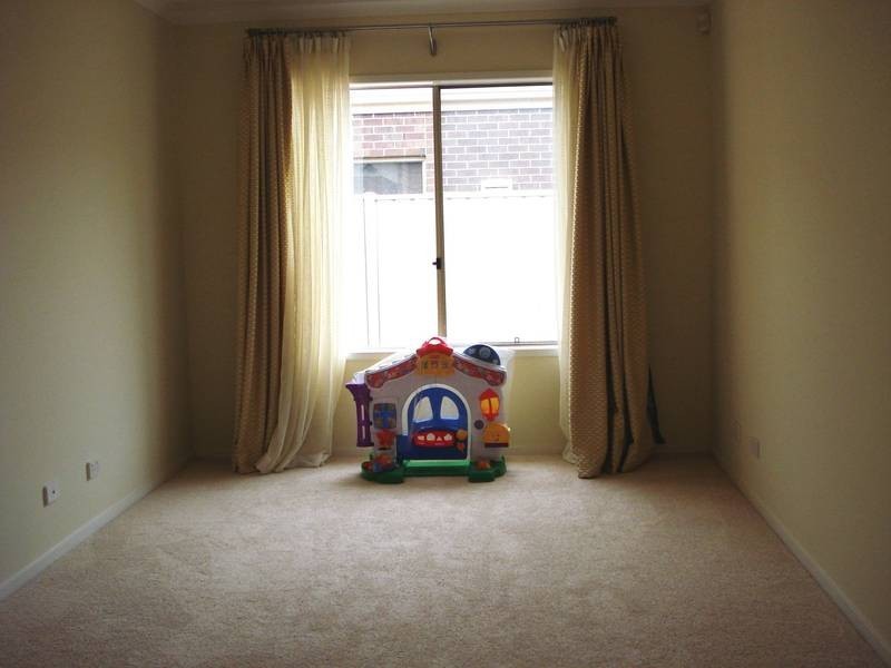 5 Flinders Place, Caroline Springs VIC 3023