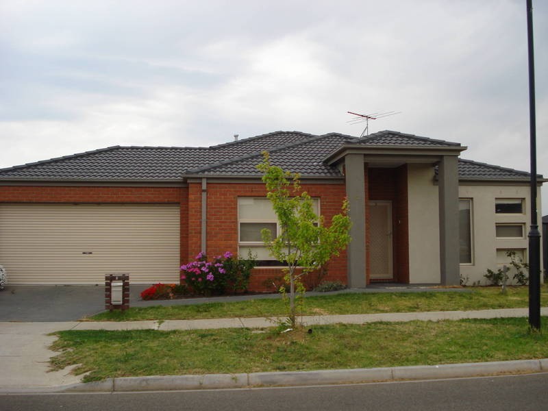 5 Fernhurst Avenue, Derrimut VIC 3030