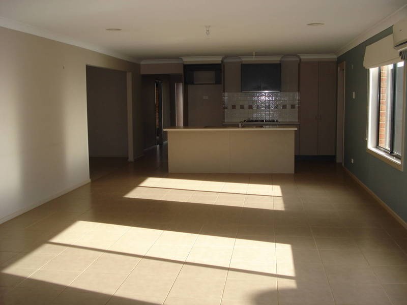 14 Wills Terrace, Burnside Heights VIC 3023