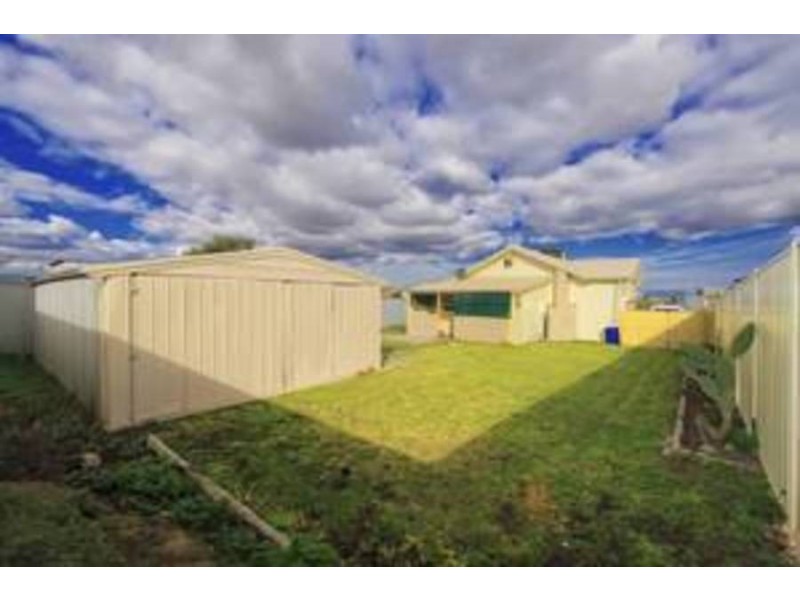 38  Clayton Street, Sunshine North VIC 3020