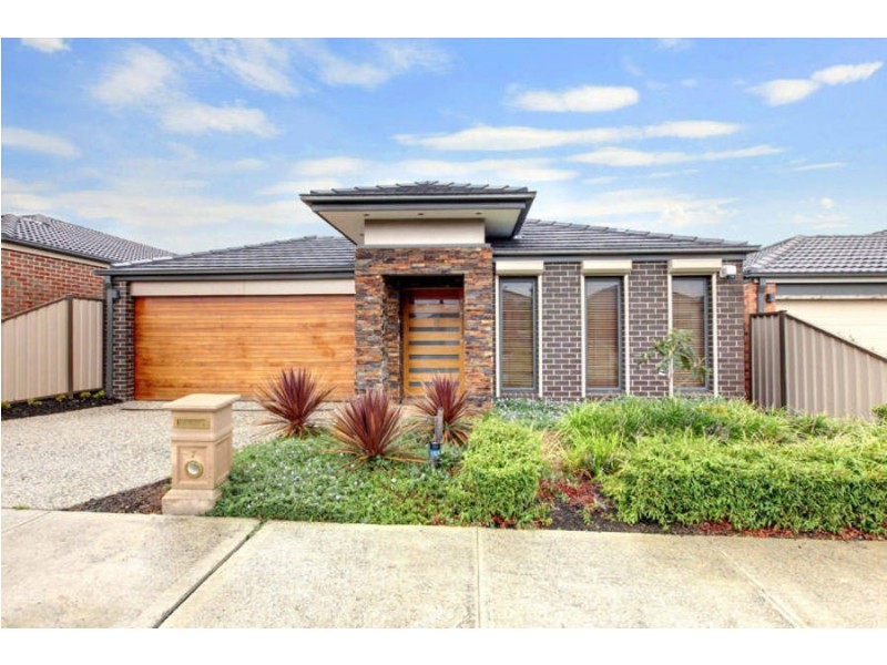 7 Wilkins Crescent, Burnside Heights VIC 3023