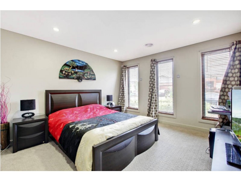 7 Wilkins Crescent, Burnside Heights VIC 3023